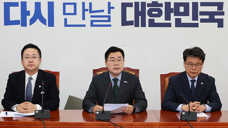 <b>박찬대</b> "한덕수 '난가병' 걸려 헌법무시 가관…안하무인 윤석열 빼닮아...