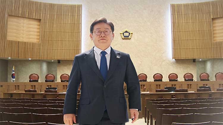 <b>대법원</b>, <b>이재명</b> '<b>선거법</b>' 상고심 내일 선고…李 "법대로 하겠죠"