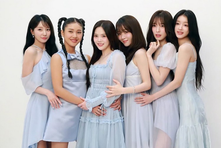 <b>오마이걸 유아</b>·아린, 소속사 떠난다…"팀 <b>활동</b>은 계속"