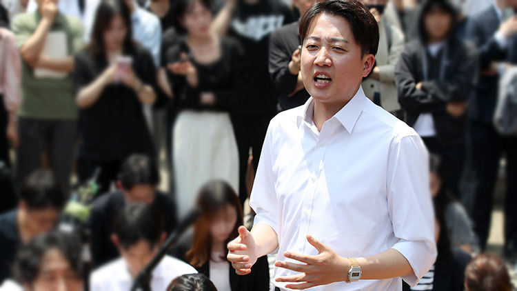이준석 김문수, 계엄이 잘못됐다면 尹 탈당 및 후보 사퇴해야