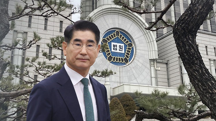 법원, <b>김용현</b> 전 국방부 장관 <b>보석 결정</b>…檢 요청 수용