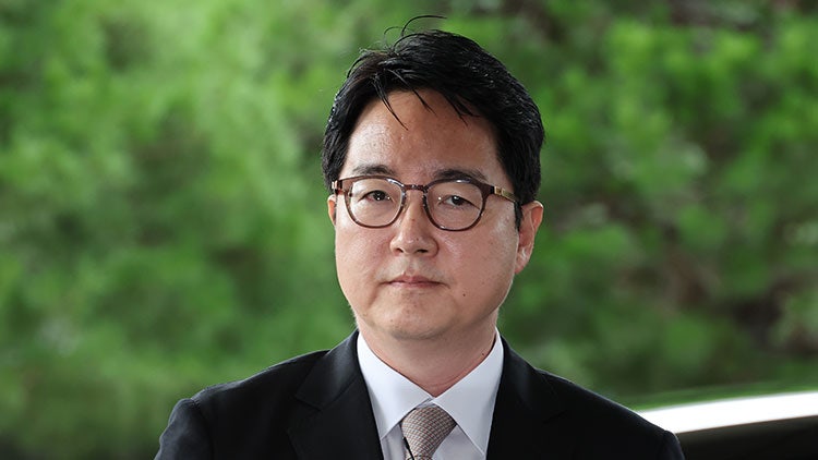 퇴진 <b>심우정</b> "형사사법시스템, 국가백년대계로 설계돼야"