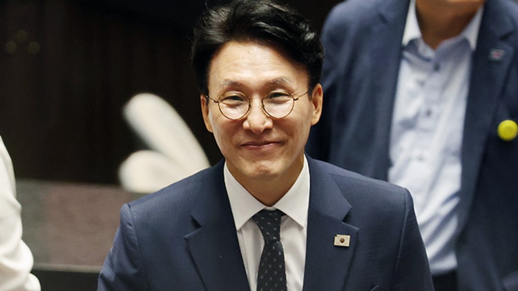李대통령, <b>김민석 국무총리 임명</b>…김민석 "국민 뜻 하늘같이"