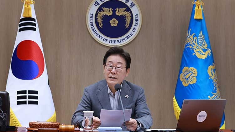 李대통령, <b>APEC</b> 회원국 정상에 <b>초청 서한</b>…트럼프·시진핑 포함