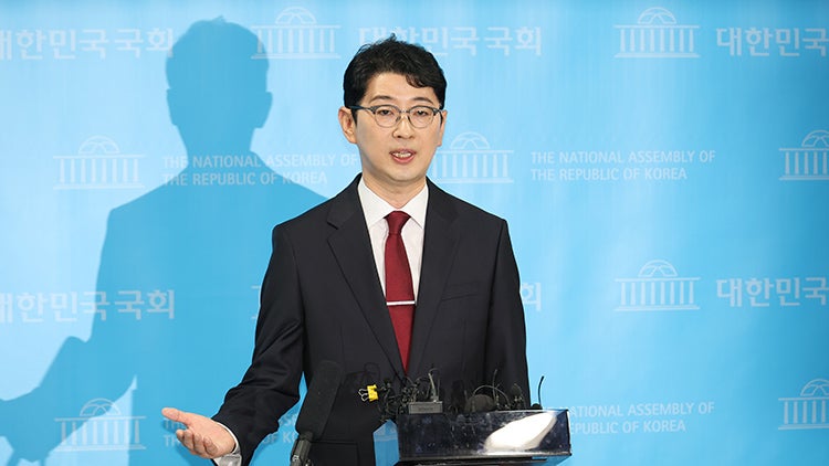 野 <b>주진우</b>, 당<b>대표 출마</b>선언…"'젊고 강한 보수'로 바꿀 것"