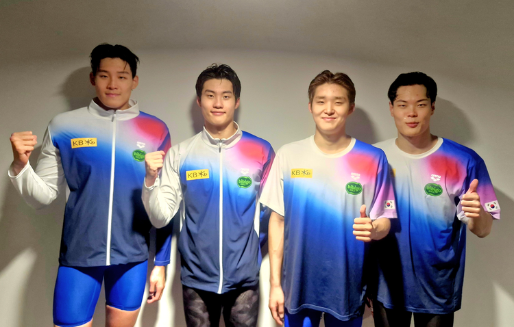 한국 <b>남자계영 800m</b>, 세계선수권 3위로 결선 진출…2회 연속 메달 도전