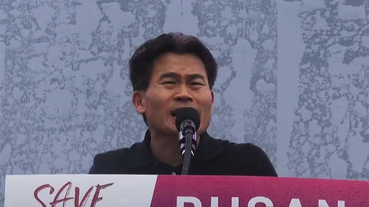 경찰, '대선앞 李대통령 <b>발언 왜곡</b> 혐의' 고발된 <b>전한길</b> 조사