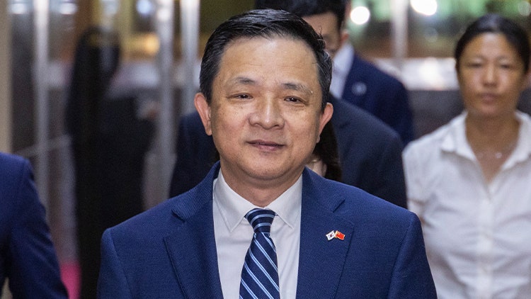 中 대사, 수교 33주년 맞아 "<b>동반자관계</b> 더 높은 수준으로"