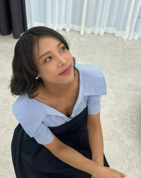 '암투병 언니, 약값만 연 2억'…원더걸스 <b>유빈</b>, <b>국민청원</b> 호소
