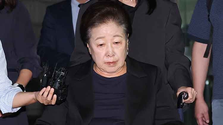 <b>통일교 한학자</b> 총재 <b>구속</b>…정치자금법 위반 등 혐의