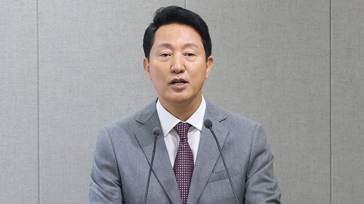 <b>오세훈</b>, <b>한강버스</b> 운항 <b>중단</b>에 "시민 여러분께 송구"