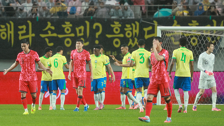 대패에 <b>이강인</b>도 '울컥'…안첼로티 감독도 지적한 한국 스리백