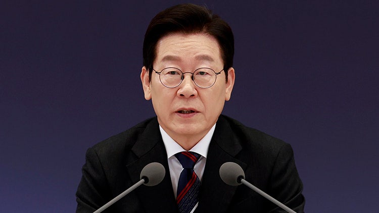 李 대통령 "캄보디아뿐만 아니라 <b>동남아</b> 전체 불법 <b>구인광고</b> 긴급 삭제...