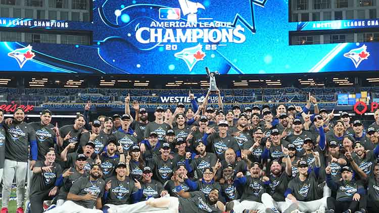 MLB <b>토론토</b>, 32년 만에 WS <b>진출</b>…25일 다저스와 1차전