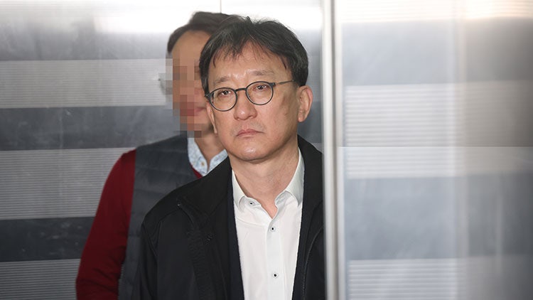 해병특검, '<b>수사 방해</b>' <b>송창진</b> 전 공수처 검사 피의자 소환