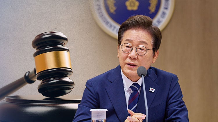 與 "<b>재판중지</b>법은 '국정안정법'…이달 처리 가능성"
