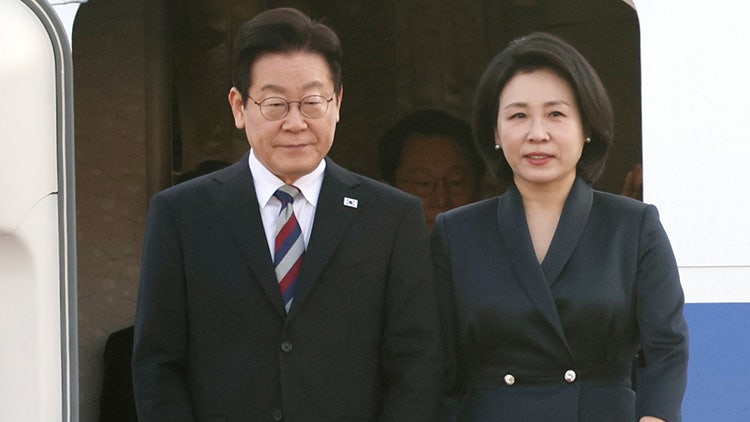 李, 귀국 하자마자 '<b>이화영</b> 재판 집단퇴정' <b>검사 감찰 지시</b>…"법정 질서...
