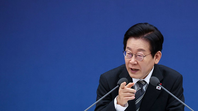 이재명 대통령 업무보고서 달러 밀반출 환단고기 발언 논란 폭발 ㄷㄷ