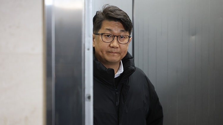 상설특검, '<b>쿠팡</b> 수사 <b>외압</b> 폭로' 문지석 2차 참고인 조사