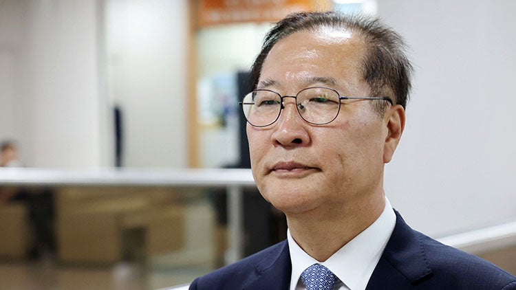 '내란 가담' <b>박성재</b> 전 법무<b>장관</b>, 1심 징역 25년…법정구속