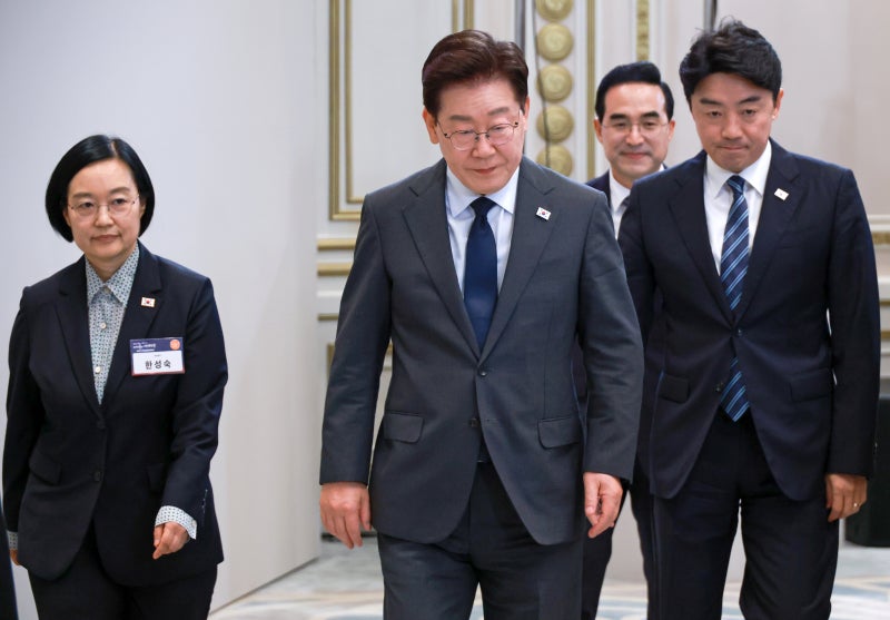 <b>이 대통령</b>, 카타르 전 군주 서거에 <b>조전</b>…강훈식 조문 특사 파견