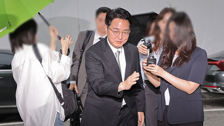 특검, <b>심우정</b> 전 검찰총장 <b>구속영장</b>…내란 가담 의혹