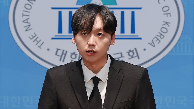 <b>정민철</b>, 정치자금법 논란에 테슬라 소유 확인까지…"어렵다 말한 적 없...