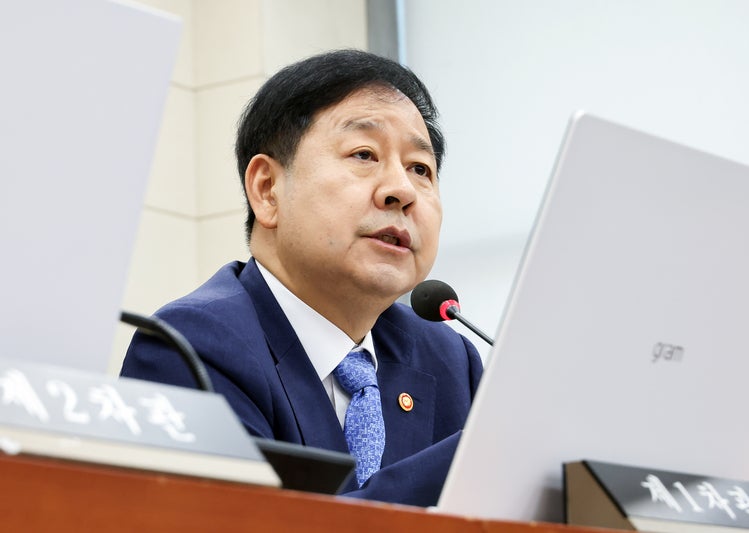 <b>구윤철</b> "집값 잡으려 <b>세제</b> 운영 안 해…가상자산 과세, 내년 시행"