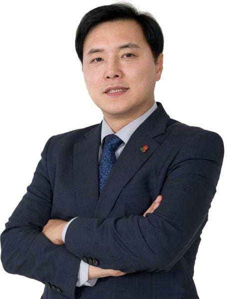 與 <b>조계원</b>, 전남광주통합시당 위원장 출마…"총선 승리 주력"