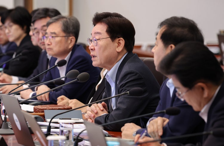 李 "<b>형소법 개정안</b>, 입법권 부정할 정도 아냐"…거부권 행사 '거부'