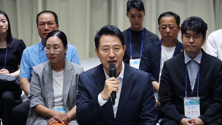 <b>오세훈</b> "용산공원 부지 <b>주택공급</b> 활용 절대 <b>반대</b>"