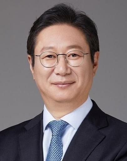 與 <b>황희</b> "폐기된 <b>버스</b> 리모델링해 청년주택으로"