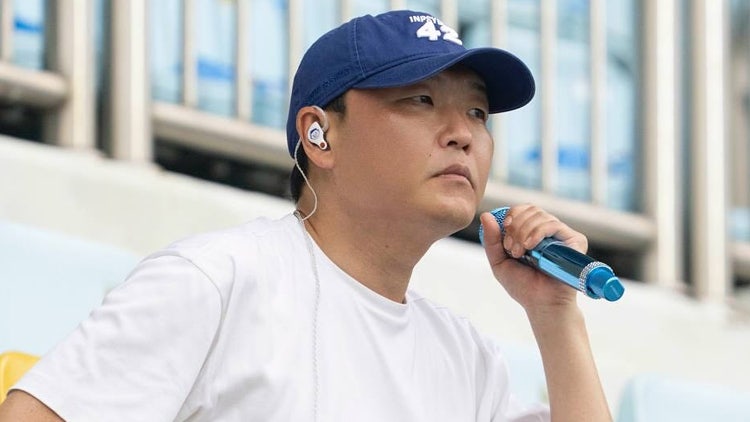 <b>싸이</b>, '수면제 대리수령'으로 <b>약식기소</b>…의료법 위반 혐의