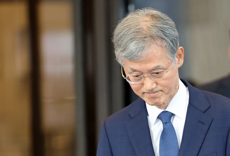 조희대 대법원장 부친상…李, <b>강훈식</b>에 '직접 <b>조문</b>' 지시