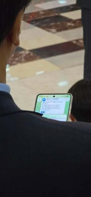 한동훈 "총리실 <b>과장</b>이 기자회견서 질문"…당시 사진 보니