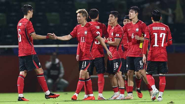 <b>아시안게임</b> 남자 <b>축구</b>, 카타르 상대 4:1 첫 승…엄지성 해트트릭