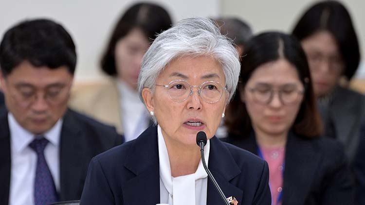 <b>강경화</b> "백악관 소통 한계" 하루만에…주미대사관 "어려움 없다" 해명
