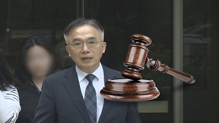 박원순 피해자 신상 공개·후배 성추행 <b>정철승</b>, 2심서 <b>법정구속</b>