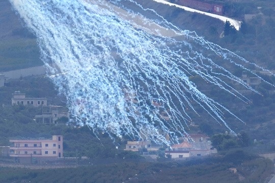 WP “<b>이스라엘</b>, 레바논서 美<b>공급</b> <b>백린탄</b> 사용”