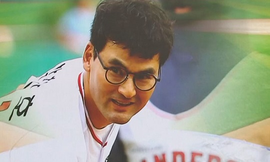 30년 전 그날처럼…<b>박찬호</b>, MLB <b>개막전</b> 시구