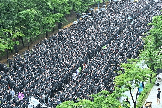<b>삼성전자 노조</b> <b>총파업</b> “생산라인 차질 있을 것”
