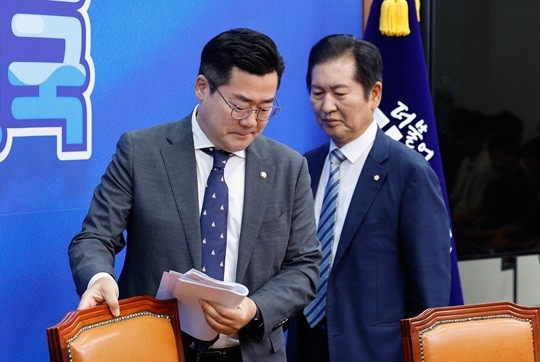 [단독]민주, 24일 <b>한동훈</b>-김건희 여사 특검법 동시 추진