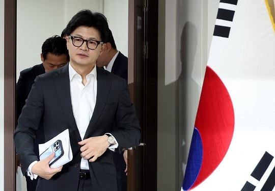 <b>한동훈</b> “<b>김경수 복권</b>, 공감 어렵다 생각하는 분 많아”