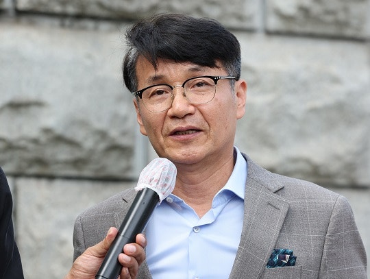 <b>검찰</b>, 김여사 명품백 ‘최재영 <b>수심위</b>’ 이후 처분