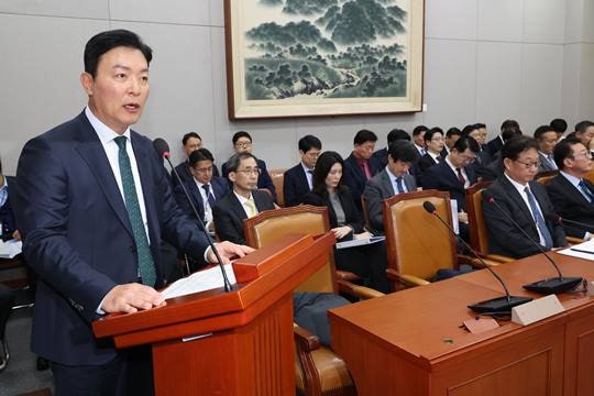 [단독]살아남은 <b>대통령실</b> 경호처 <b>특활비</b> 82억…회의록보니 “전직 대통...