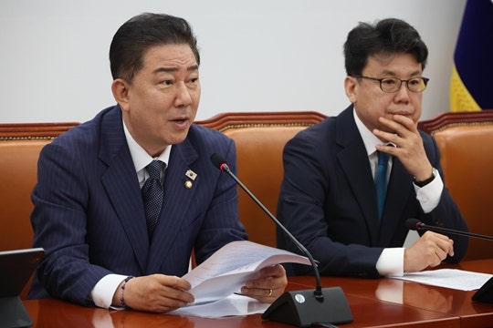 <b>김병기</b> “국민의힘, 김민석 총리 인준 방해하면 민·형사상 책임 묻겠다...