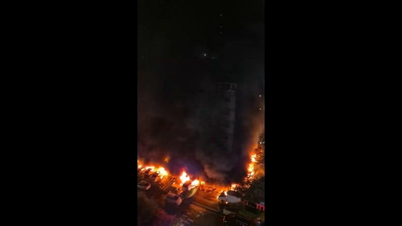 <b>광명 아파트</b> 주차장 <b>화재</b>…심정지 3명 포함 65명 부상