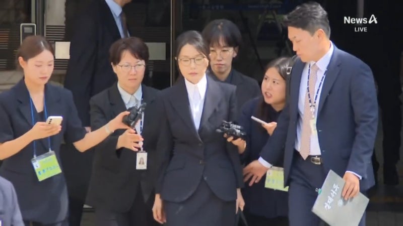 이번엔 <b>금거북이</b> 선물 <b>의혹</b>…<b>김건희</b> 특검, 추가 압수수색
