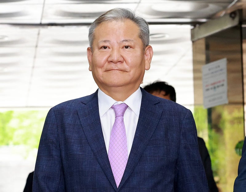 ‘내란공모’ <b>이상민</b> 오늘 <b>재판</b>…법정 모습 생중계
