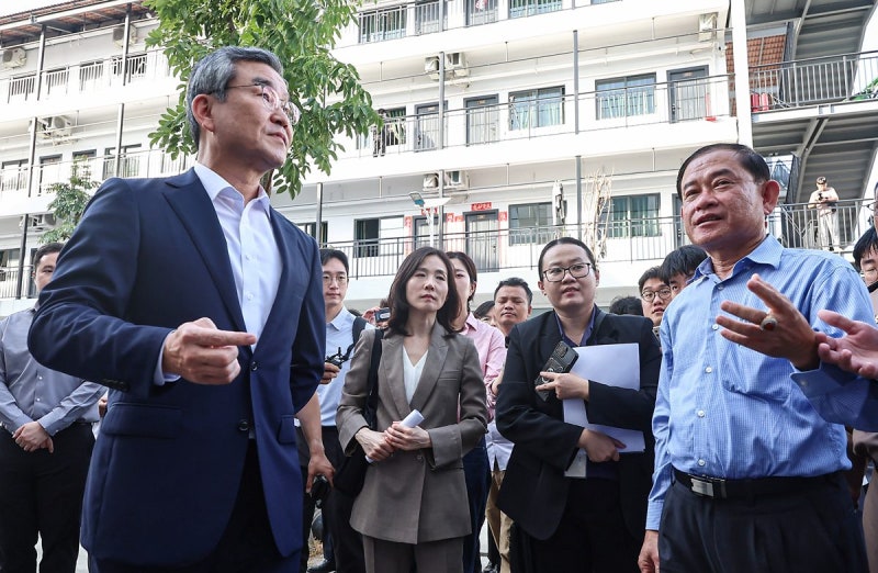 <b>캄보디아</b> 구금 <b>한국인</b> 2명 추가 <b>송환</b>…63명 중 4명 <b>송환</b>
